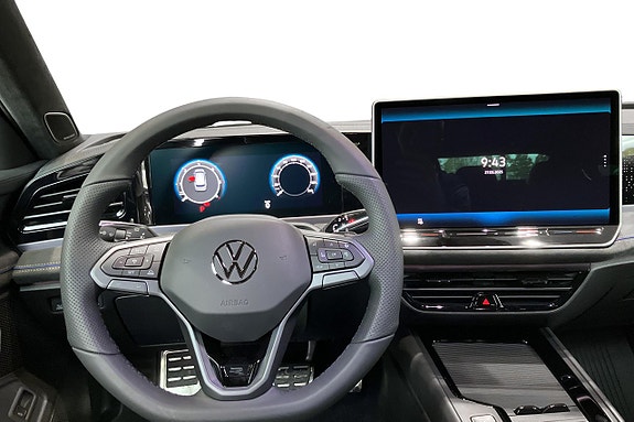 Volkswagen Passat 6 of 13