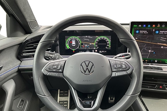 Volkswagen Passat 8 of 19