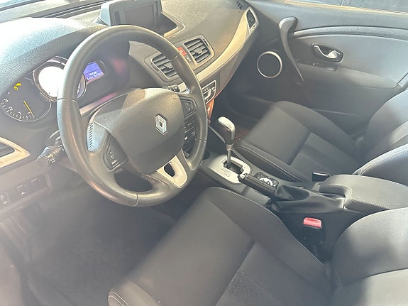 Renault Megane 9 of 12