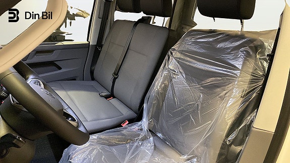 Volkswagen Transporter 8 of 15