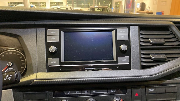 Volkswagen Transporter 11 of 15