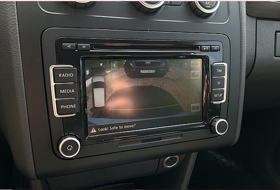 Volkswagen Touran Cross 12 of 17