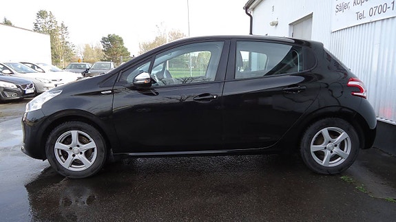Peugeot 208 5 of 5