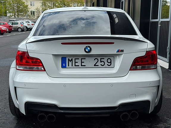 BMW M1 6 of 9