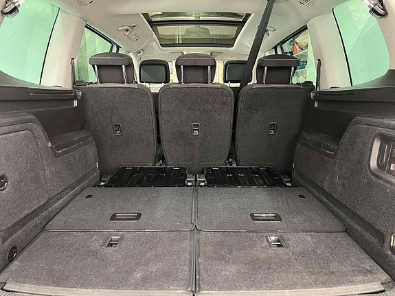 Volkswagen Sharan 26 of 27