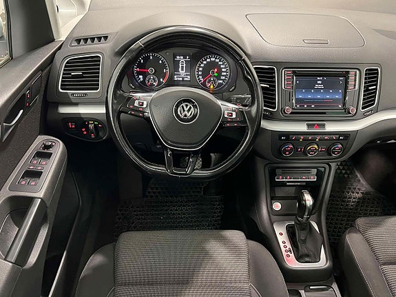 Volkswagen Sharan 11 of 27