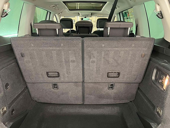 Volkswagen Sharan 25 of 27