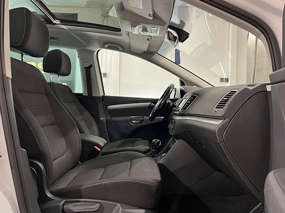 Volkswagen Sharan 21 of 27