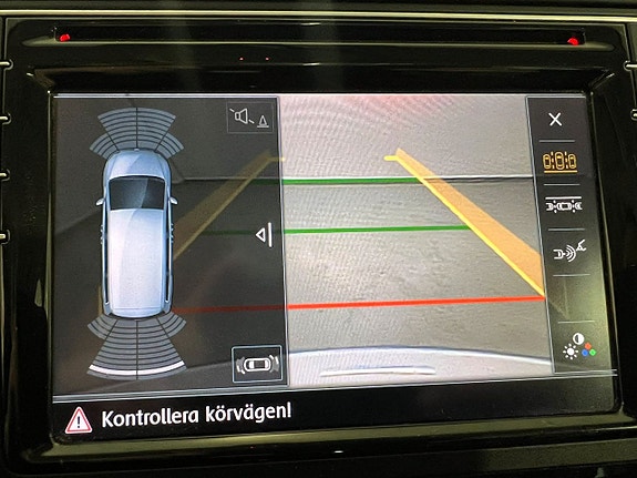 Volkswagen Sharan 14 of 27