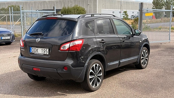 Nissan Qashqai 4 of 30