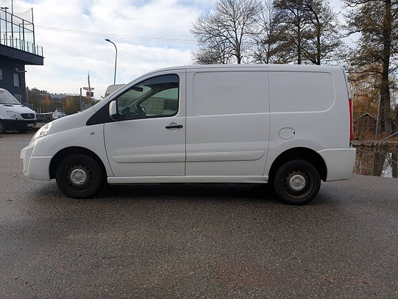 Peugeot Expert 8 of 11