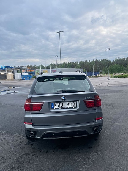 BMW X5 8 of 16