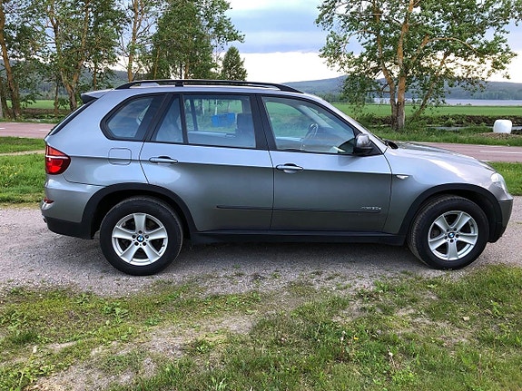 BMW X5 3 of 5