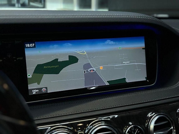 Mercedes-Benz S350 13 of 21