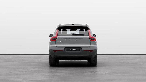 Volvo EX40 4 of 8