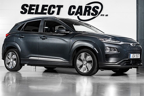 Hyundai Kona 2 of 5