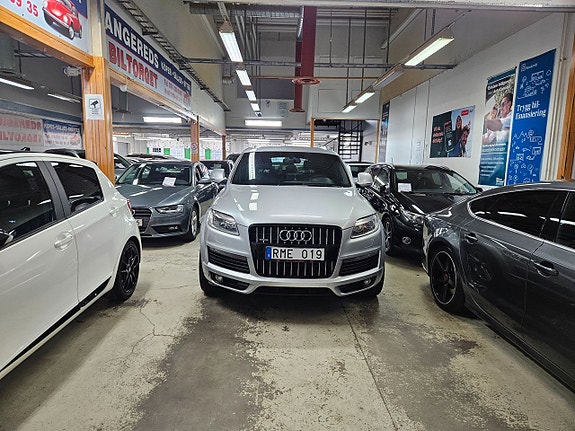 Audi Q7 3 of 14