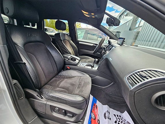 Audi Q7 9 of 14
