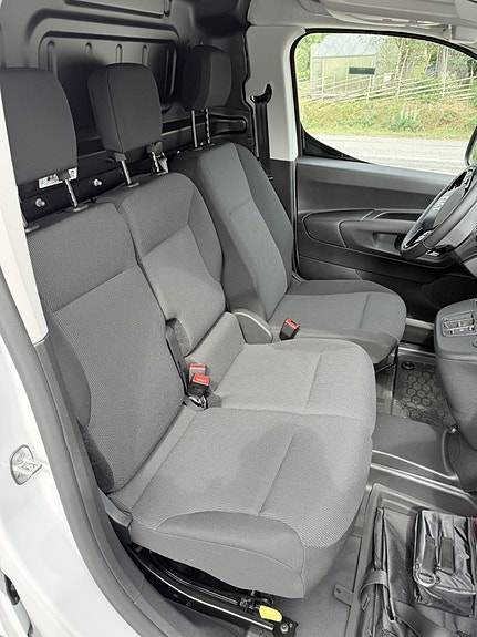 Fiat Doblo 8 of 16