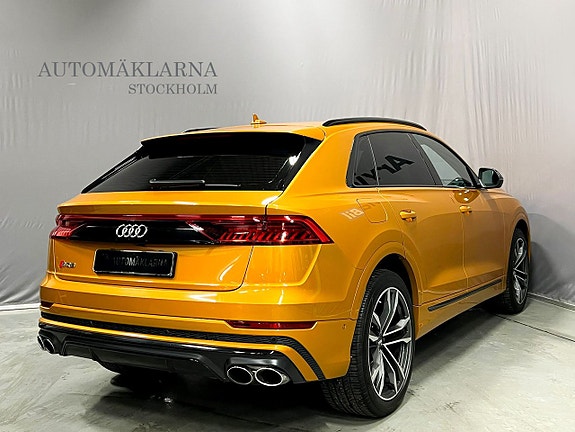 Audi SQ8 4 of 5