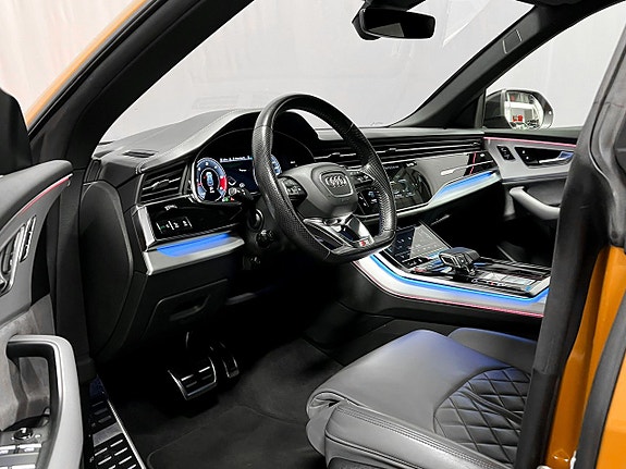 Audi SQ8 9 of 24