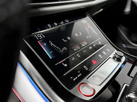Audi SQ8 20 of 24