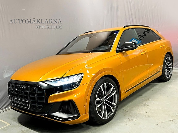 Audi SQ8 2 of 5