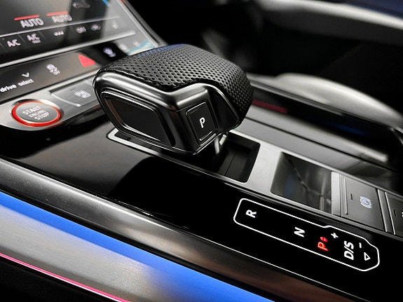 Audi SQ8 19 of 24