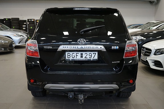 Toyota Highlander 6 of 23