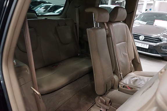 Toyota Highlander 15 of 23