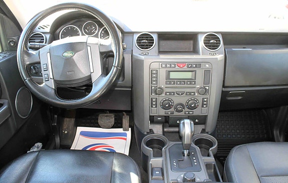 Land Rover Discovery 3 4 of 4
