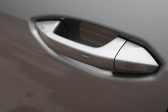 Audi Q4 e-tron 16 of 17