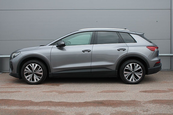 Audi Q4 e-tron 2 of 17