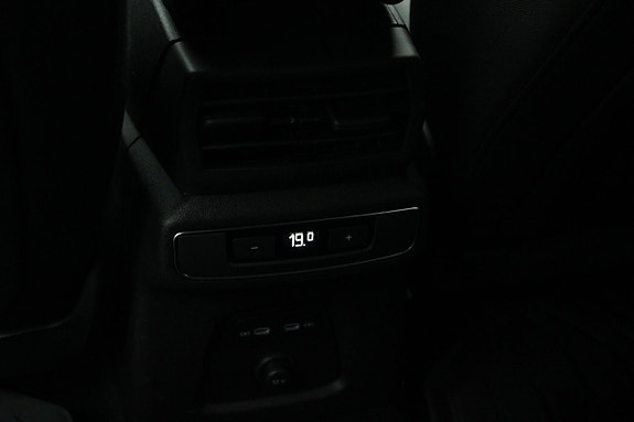 Audi Q4 e-tron 14 of 17