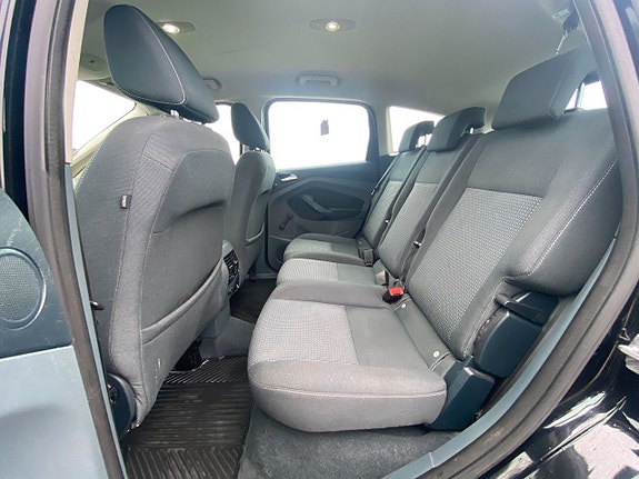 Ford C-Max 11 of 21