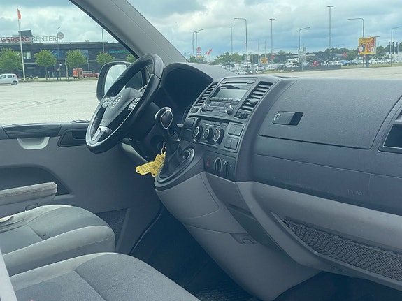 Volkswagen Transporter 8 of 9