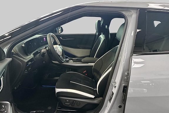 Kia EV6 10 of 25