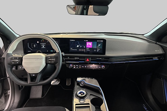 Kia EV6 11 of 25