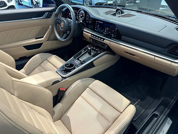 Porsche 911 6 of 23