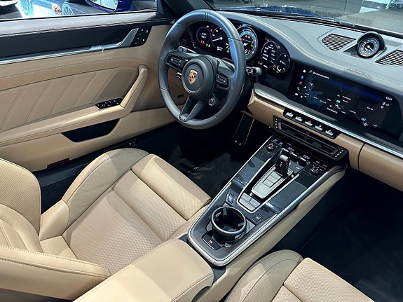 Porsche 911 9 of 23