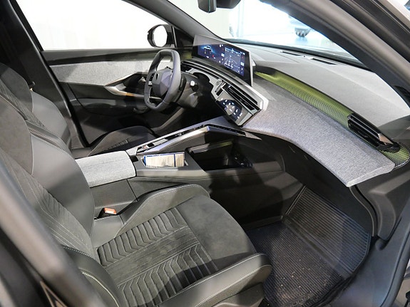 Peugeot 3008 14 of 17