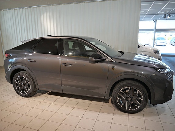Peugeot 3008 2 of 5