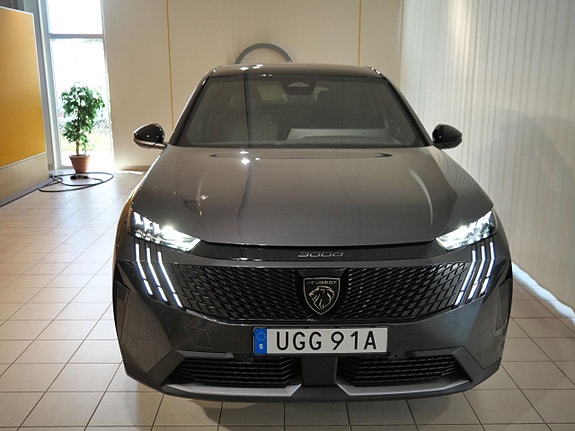 Peugeot 3008 4 of 5