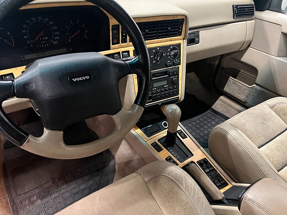 Volvo 850 16 of 30