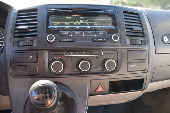 Volkswagen Transporter 9 of 14