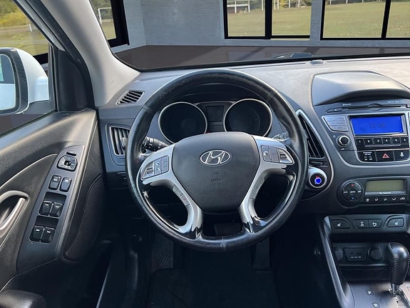 Hyundai ix35 13 of 27