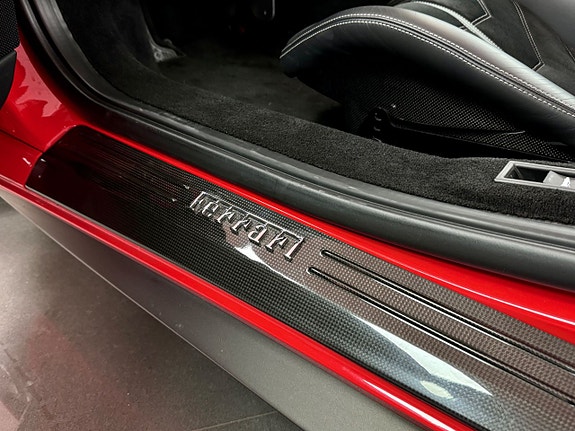 Ferrari 458 Spider 12 of 15