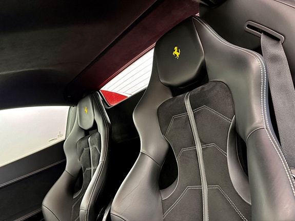 Ferrari 458 Spider 6 of 15