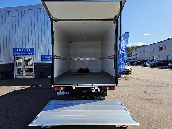 Iveco Daily 7 of 16