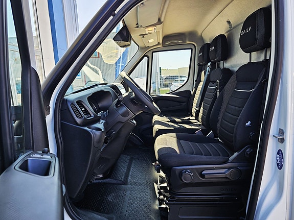 Iveco Daily 8 of 16